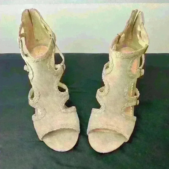 LC Lauren Conrad Womens Heels size 8 - Picture 2 of 6